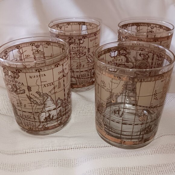 Elegant for Cocktail Hour! Double Old Fashioned by Cera Glass - Set of 4 - Picture 2 of 2